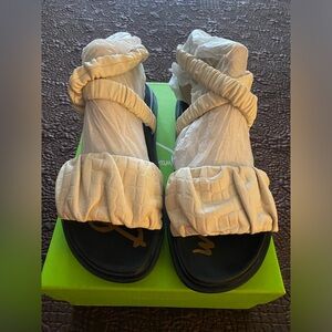 Sam Edelman Sandals. Only worn a few hours. Size 8 1/2.